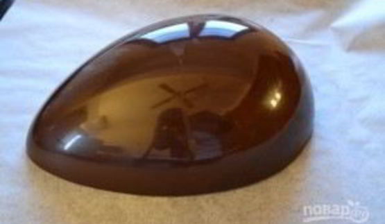 пасхальное шоколадное яйцо