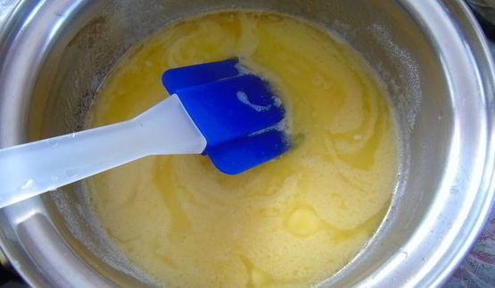 пасхальный кулич с марципаном