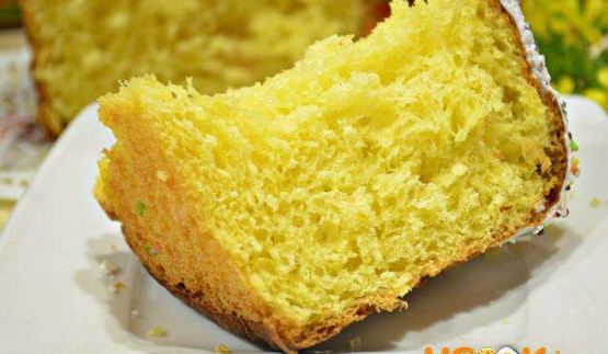 пасхальный кулич с цукатами