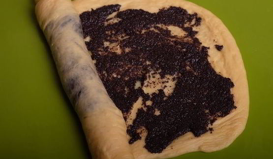 пасхальный маковый кулич