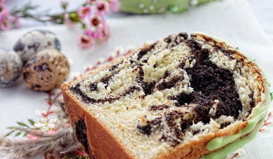 пасхальный маковый кулич