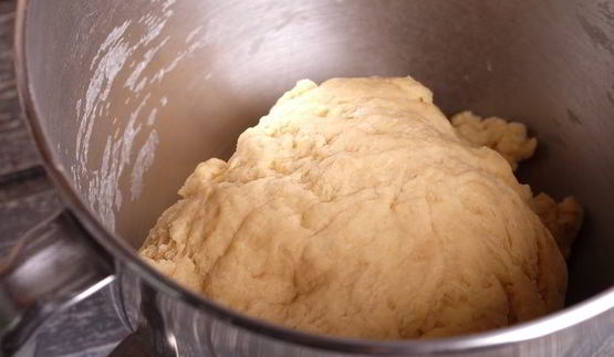 пасхальный маковый кулич