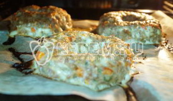 пасхальные мясные колечки с яйцом