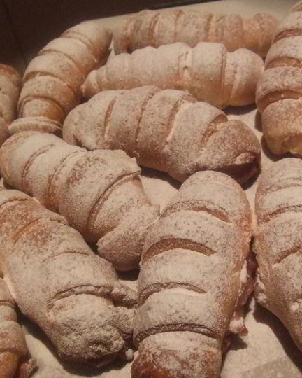 Рецепт пасхальных рогаликов с очень вкусным тестом