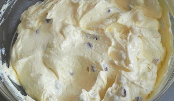 творожная пасха с изюмом и курагой