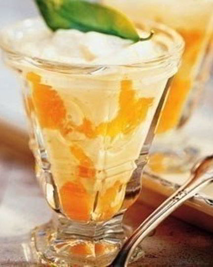 Рецепт простого десерта из йогурта и мандаринов