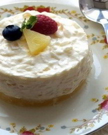 Рецепт рисового пудинга с ананасом и сливками