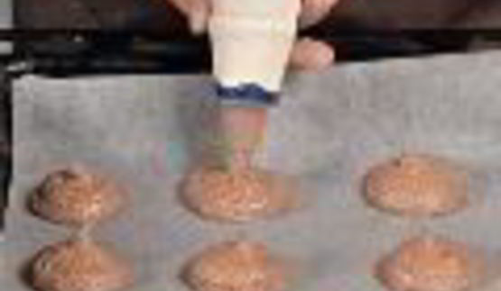 шоколадные макаруны