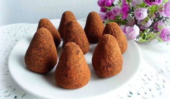 шоколадные трюфели с кунжутом