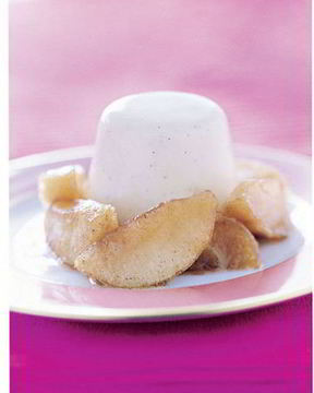 Ванильная панна котта с глазированными яблоками