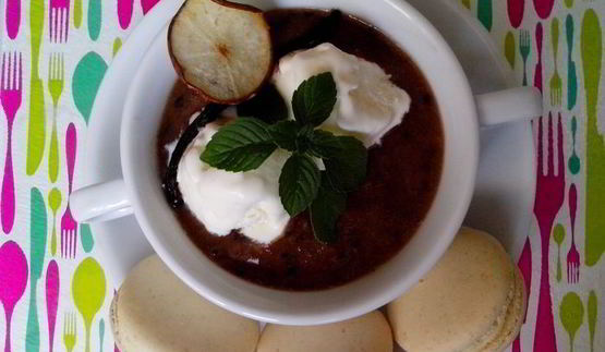 ванильно-ягодный десертный суп