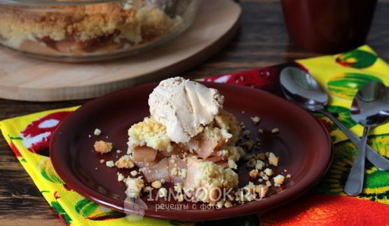 яблочный крамбл