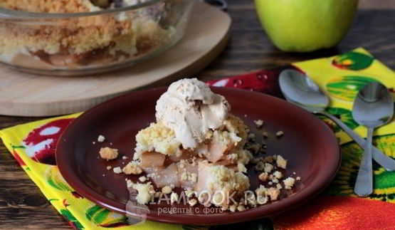 яблочный крамбл