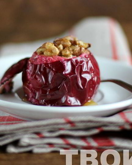 Рецепт яблока, запеченного с орехами