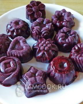 Замороженный десерт из черники