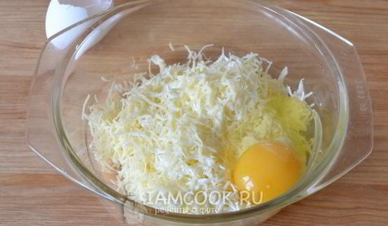 запеченная груша с креветками