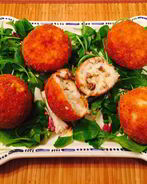 Аранчини с моцареллой и грибами