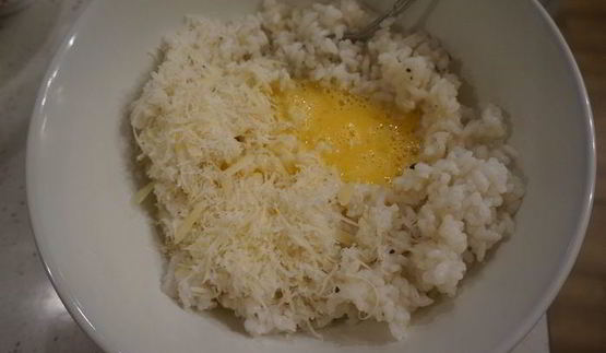 аранчини с моцареллой и грибами