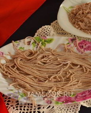 Домашняя гречневая лапша