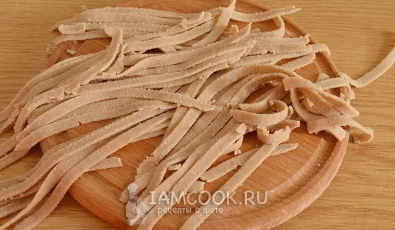 домашняя гречневая лапша