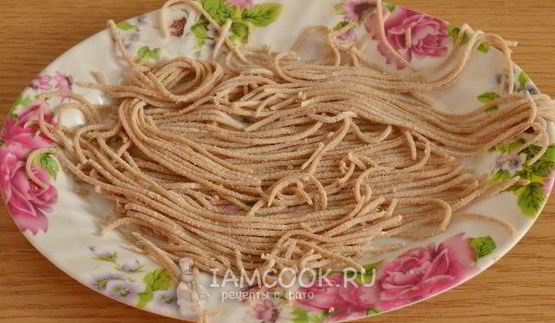домашняя гречневая лапша