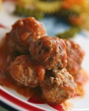 Фрикадельки в томатном соусе