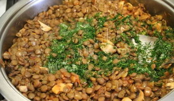 чечевица с грибами