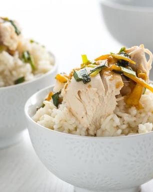 Чикен райс, сингапурский рис с курицей