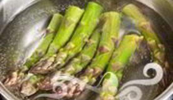 дикий рис со спаржей и ветчиной