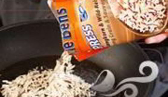 дикий рис со спаржей и ветчиной