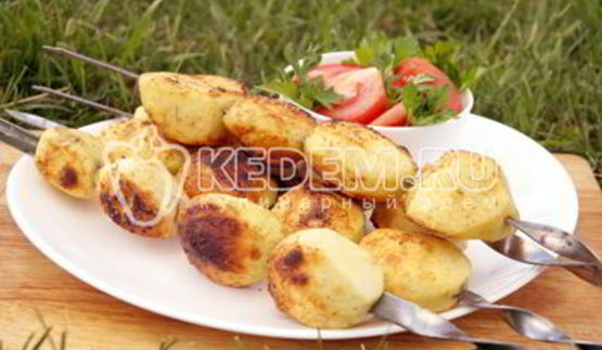 картофель на шампурах