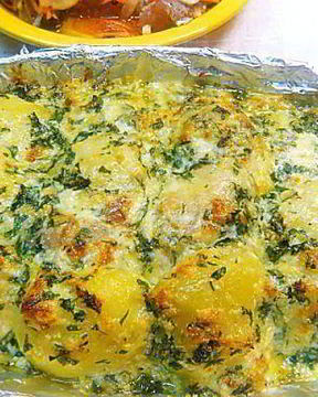 Картофель под сырным соусом