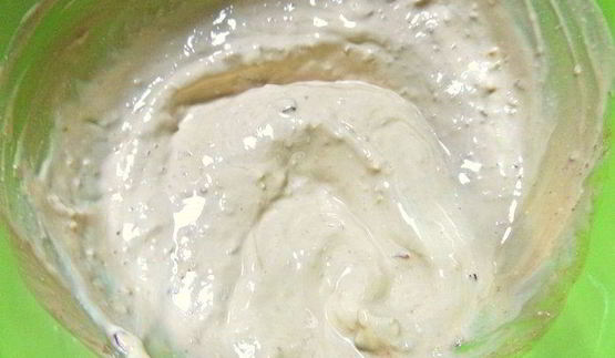 картофель с беконом, авокадо и сыром