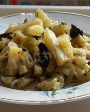 Картофель с черносливом