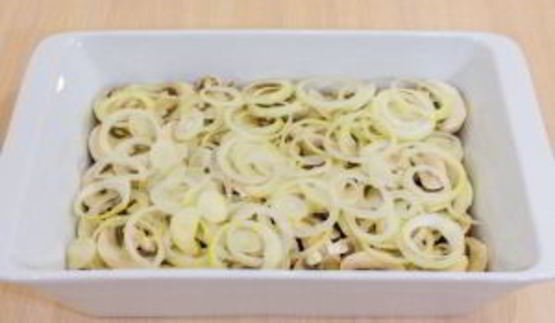 картофель с грибами и фаршем