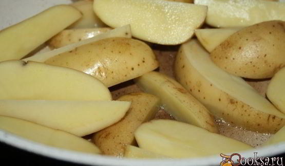 картофель с грибами на кокосовом масле