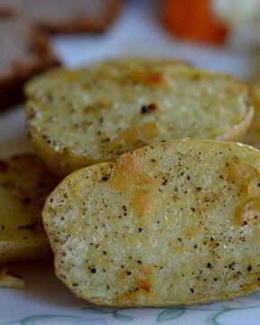 Картофель с лимонно-чесночным вкусом