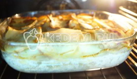 картофель с мясом в духовке