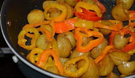картофель со сладким перцем