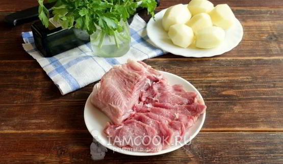 картошка-гармошка с мясом в духовке