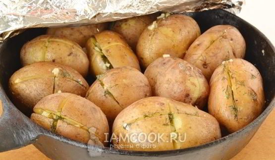 картошка печеная в духовке