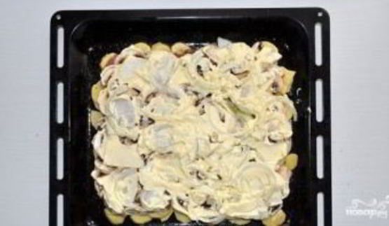 картошка с шампиньонами и сыром в духовке