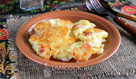 картошка со сливками и сыром в духовке