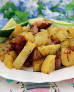 Молодой картофель с сырокопченой грудинкой