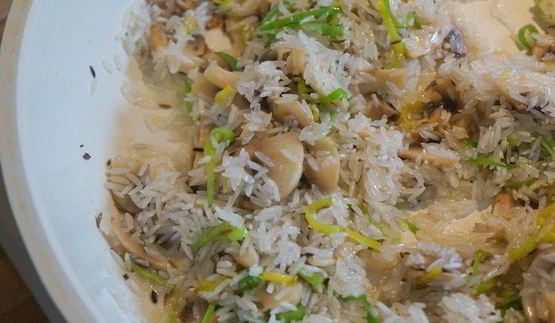 рис басмати с грибами и луком пореем