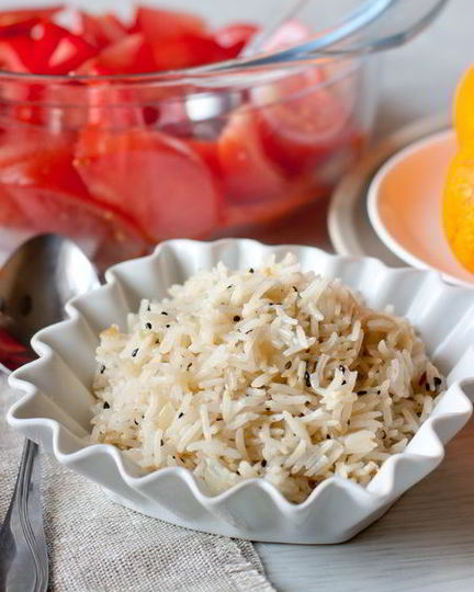 Рецепт риса с чесноком и черным кунжутом