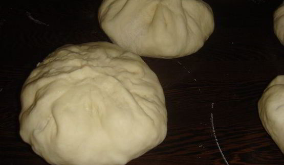 рис с мясом в булочке