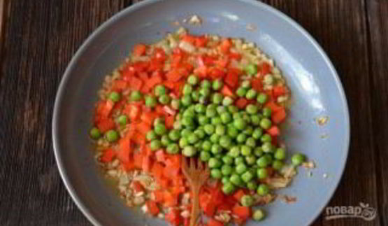 рис с овощами и креветками