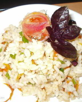 Рис с овощами и зеленью
