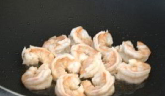 рис с жареными креветками по-китайски